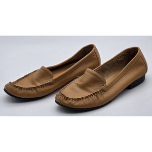 Mootsies Tootsies Tan Slip On Loafers Womens 7 Driving Flat Comfort Casual Used